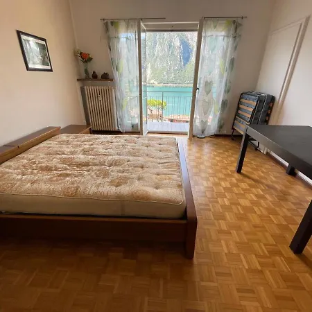 Bilocale Con Vista A 180 Gradi A Campione Апартаменты *